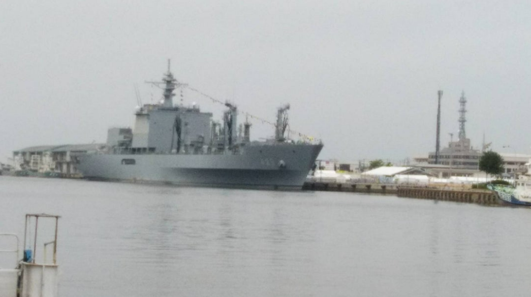 海自補給艦ましゅう