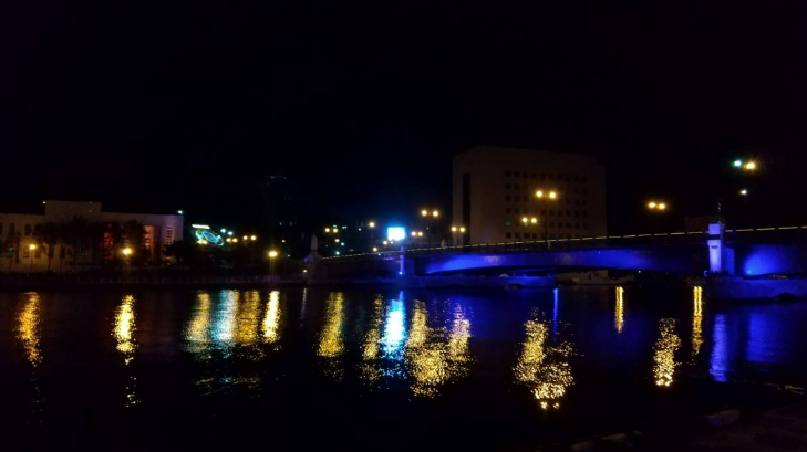 夜の幣舞橋